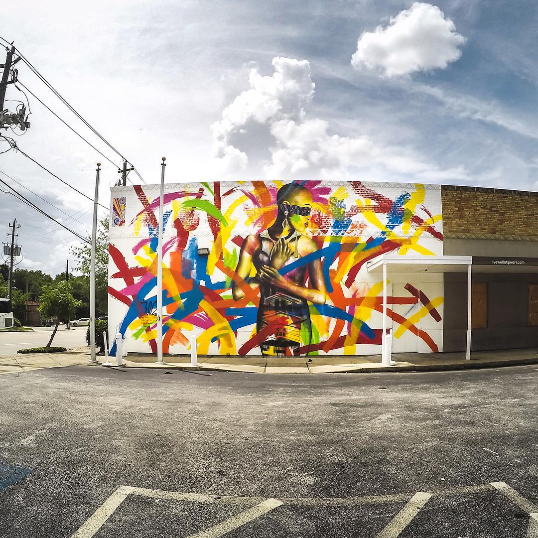 mural in Houston by artist Michael Savoie.