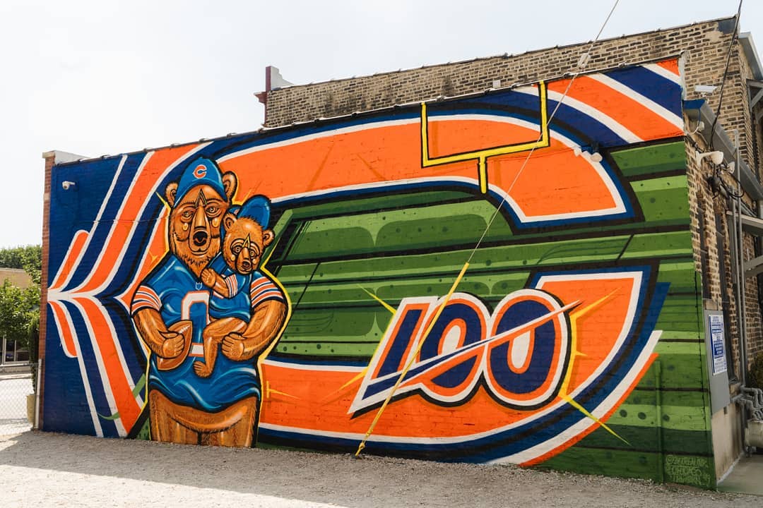 mural in Evanston by artist Miguel Del Real. Tagged: Chicago Bears, NFL, sports