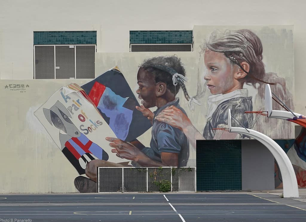 mural in Miami by artist Case Maclaim.