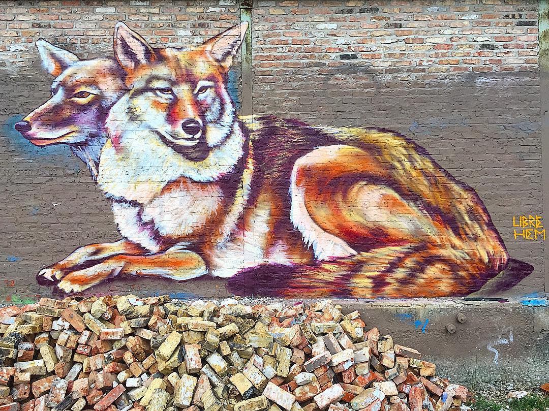 mural in Chicago by artist Libre Gutierrez. Tagged: animals