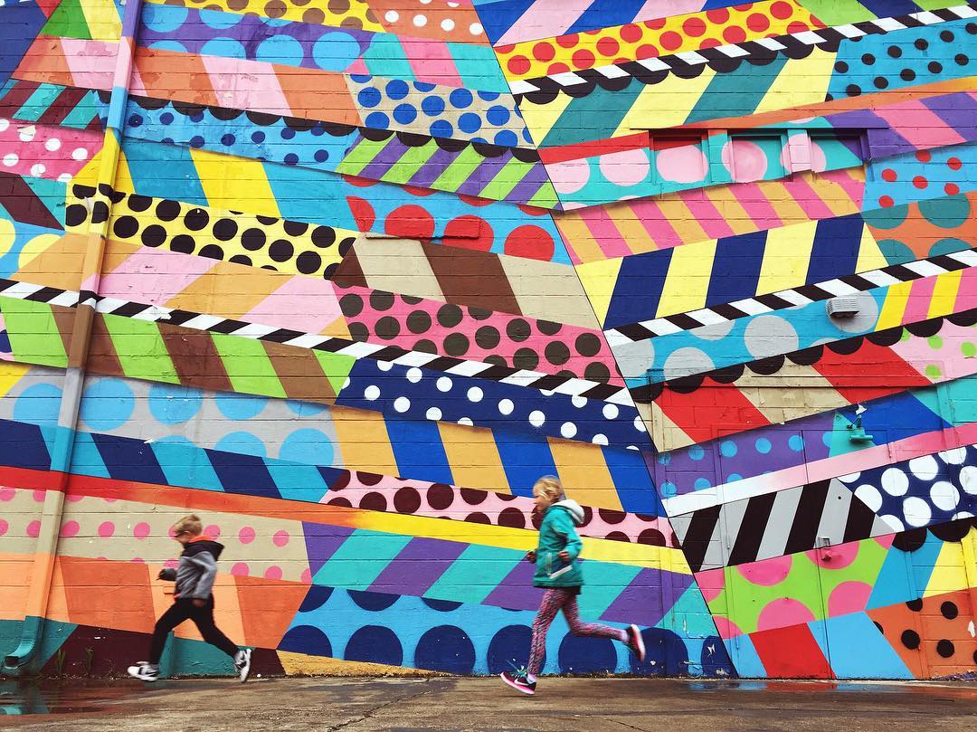 mural in Nashville by artist Jason Woodside. Tagged: pattern