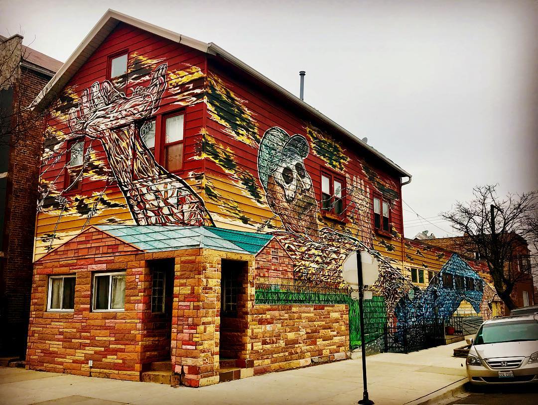 mural in Chicago by artist Hector Duarte.