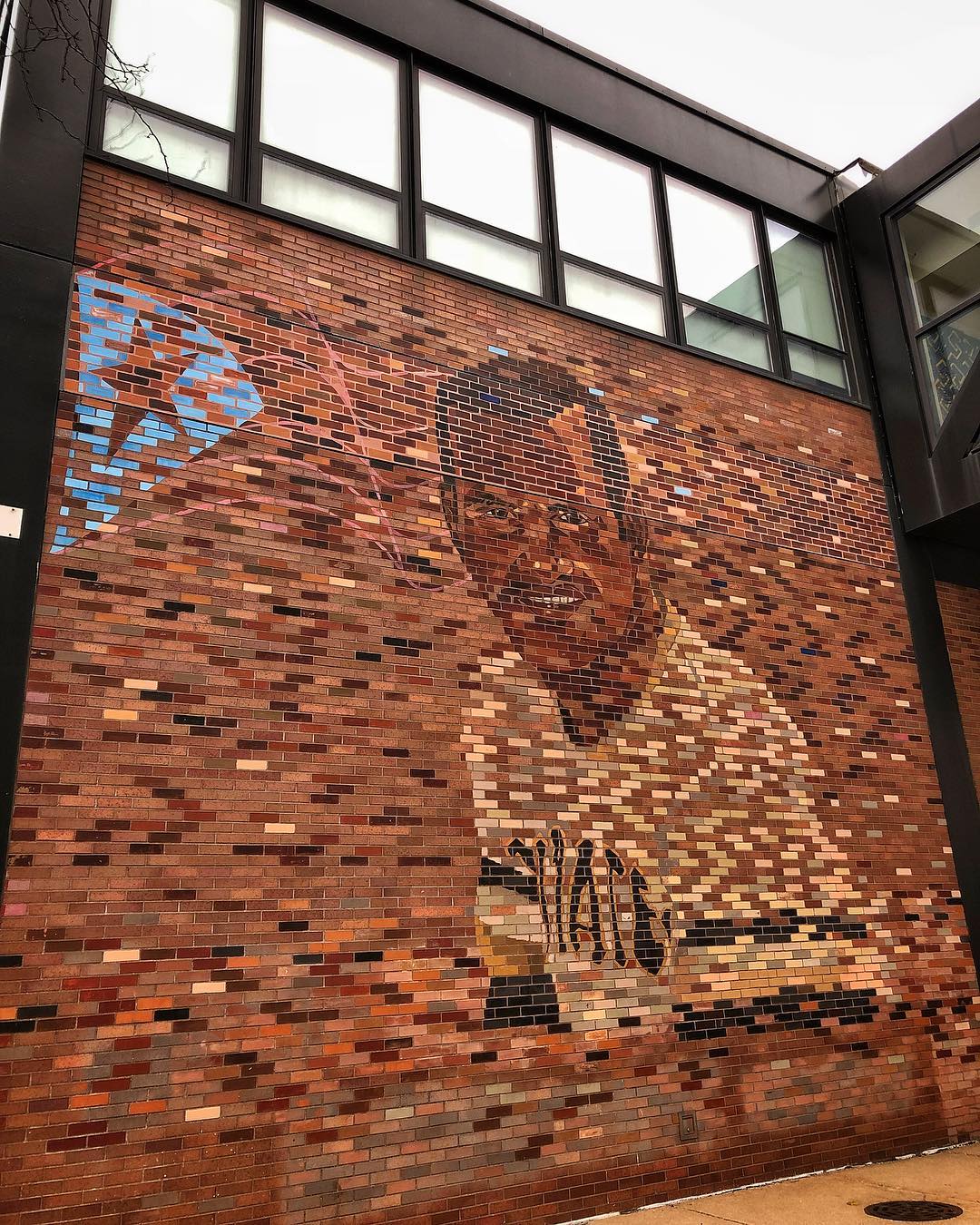 mural in Chicago by artist Pablo Marcano. Tagged: Roberto Clemente, sports