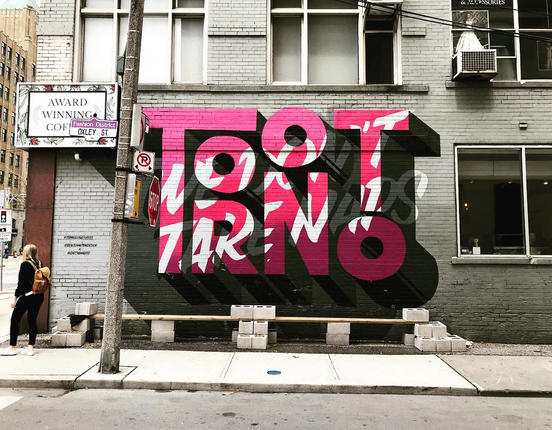 mural in Toronto by artist Ben Johnston. Tagged: lettering, pop art