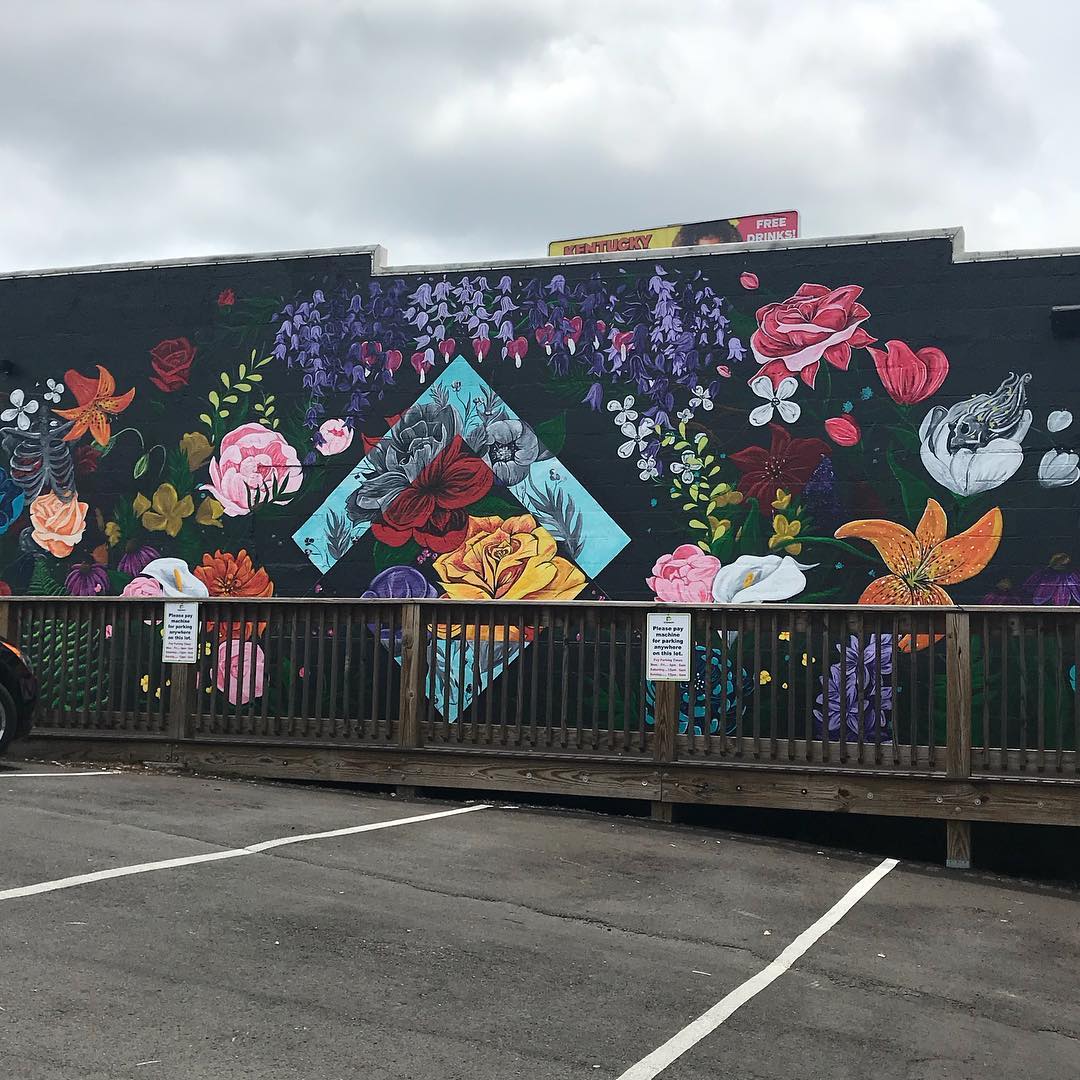 mural in Nashville by artist Tara Marie Aversa. Tagged: flowers