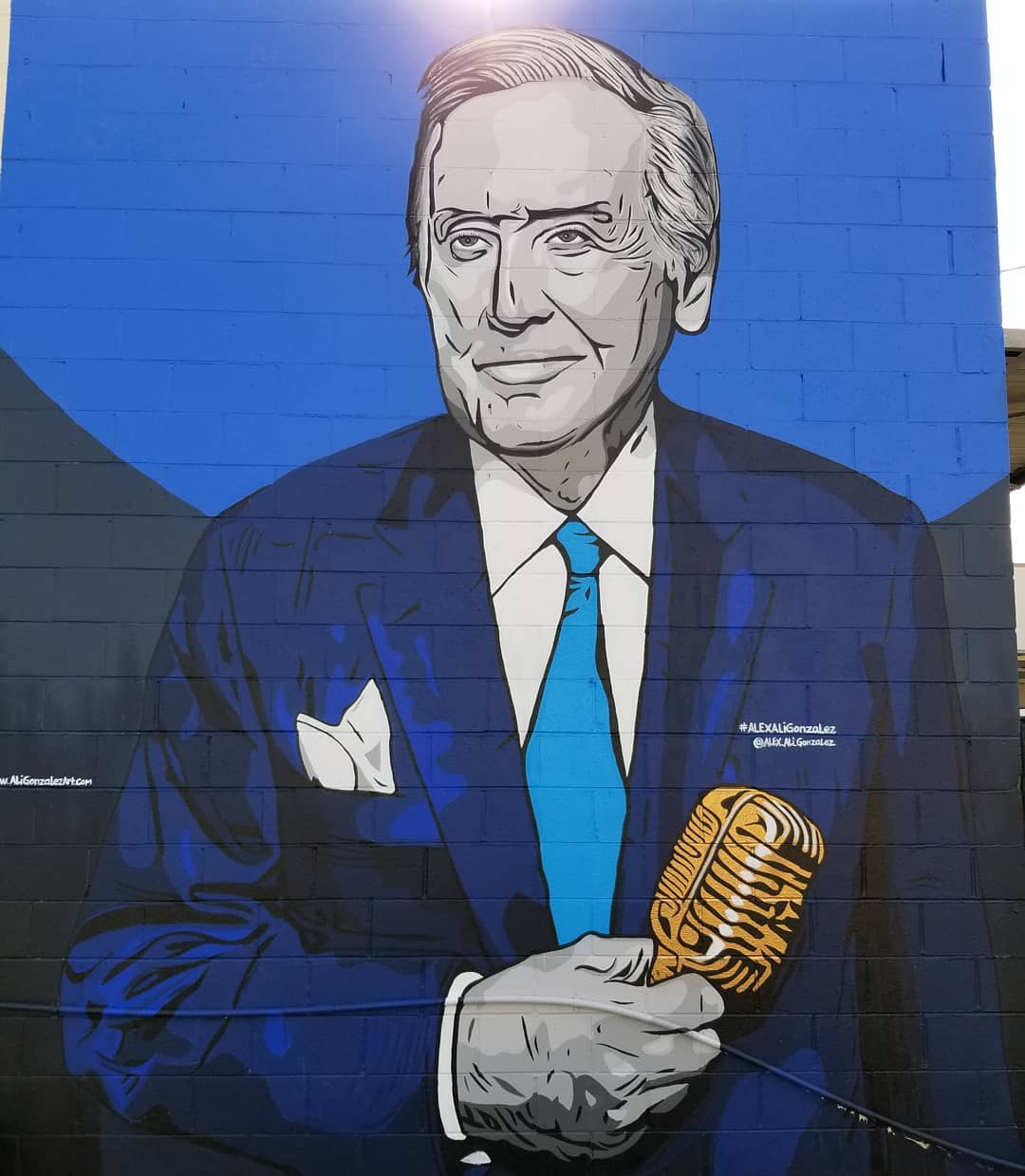 mural in Glendale by artist Alex Gonzalez. Tagged: sports, Vin Scully