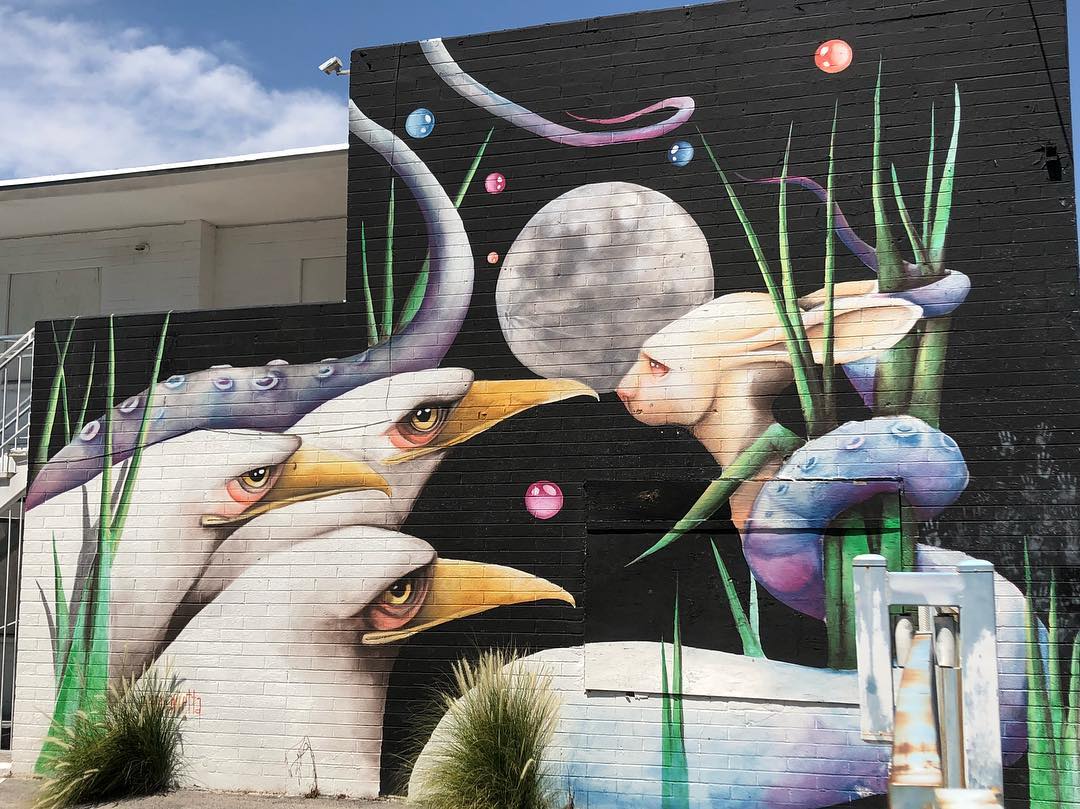mural in Las Vegas by artist Ana Maria Ortiz. Tagged: animals