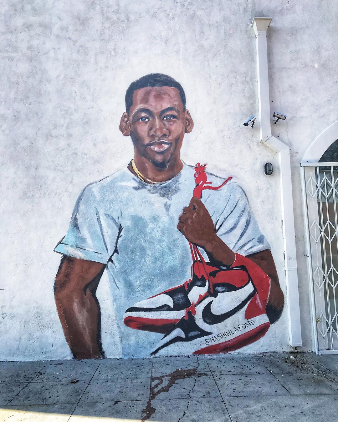 mural in Los Angeles by artist Hashim Lafond. Tagged: Michael Jordan, sports