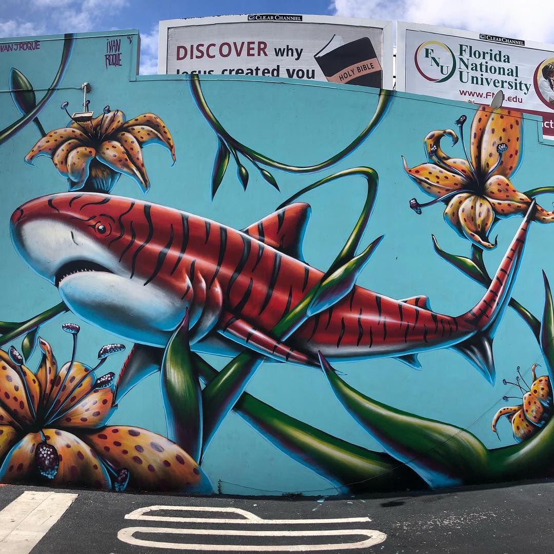 mural in Miami by artist Ivan Roque. Tagged: animals