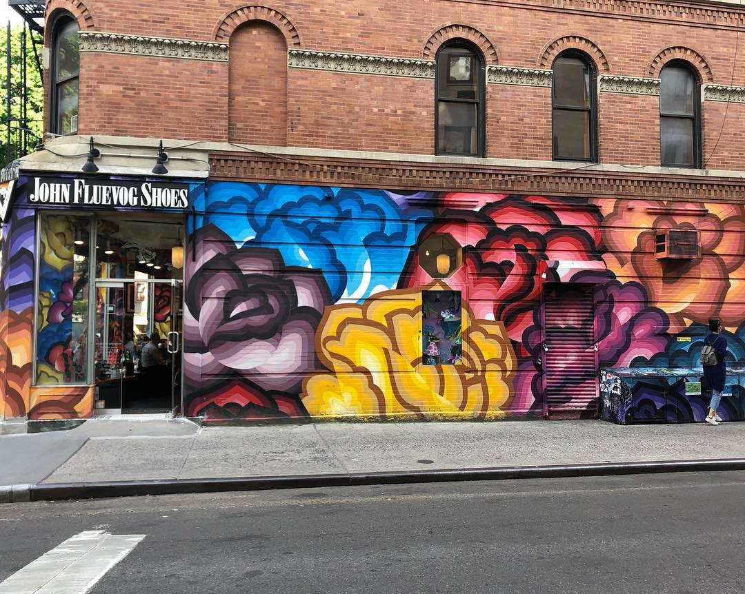 mural in New York by artist Jet Martinez. Tagged: pattern